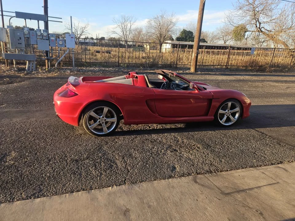 2006 Porsche Carrera GT - Image 6 of 16