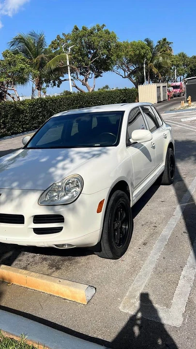 2006 Porsche 955/957 Cayenne - Image 2 of 7