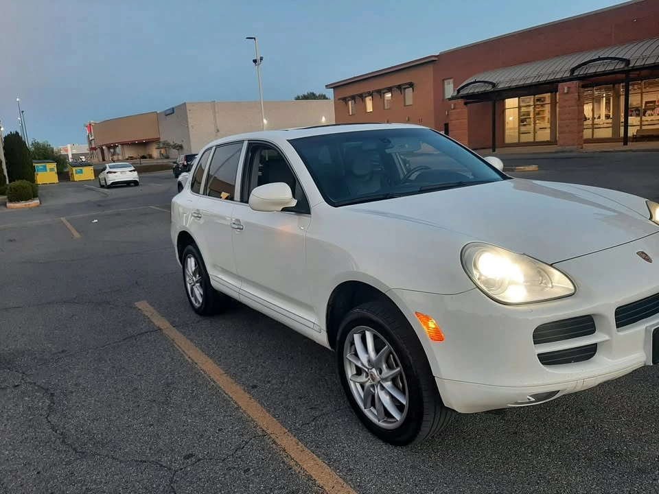 2006 Porsche 955/957 Cayenne - Image 8 of 9