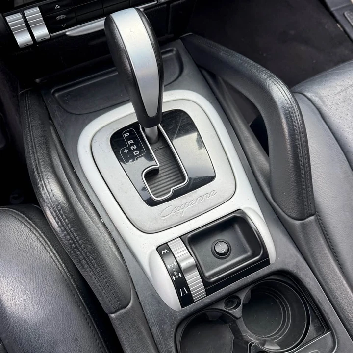 2006 Porsche 955/957 Cayenne S - Image 8 of 11