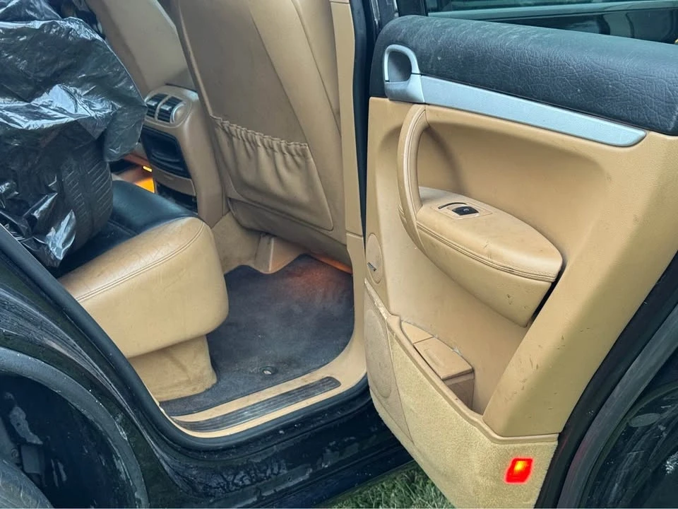 2006 Porsche 955/957 Cayenne S - Image 10 of 19