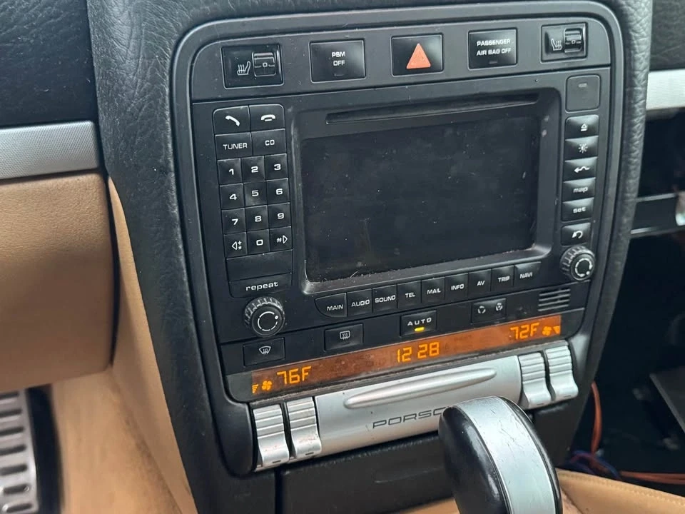2006 Porsche 955/957 Cayenne S - Image 18 of 19