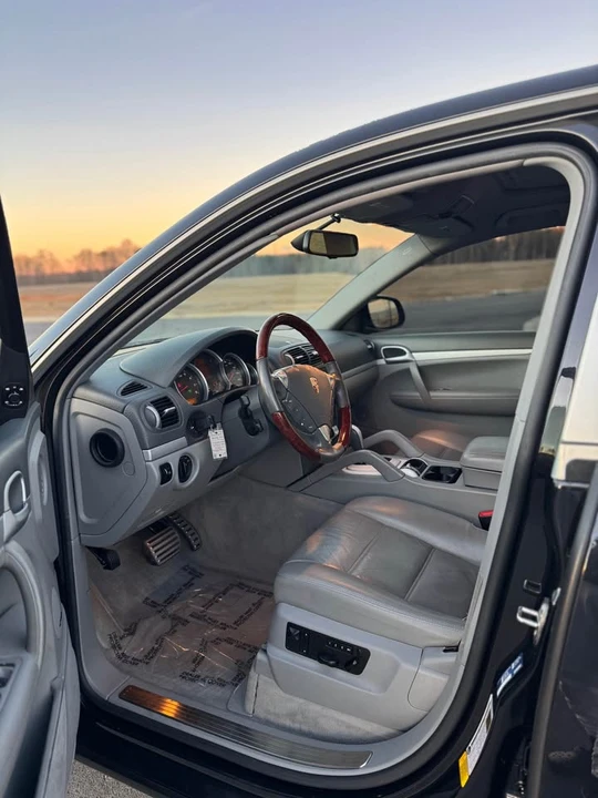 2006 Porsche 955/957 Cayenne S - Image 15 of 20