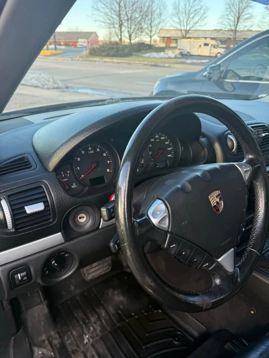 2006 Porsche 955/957 Cayenne S - Image 3 of 12