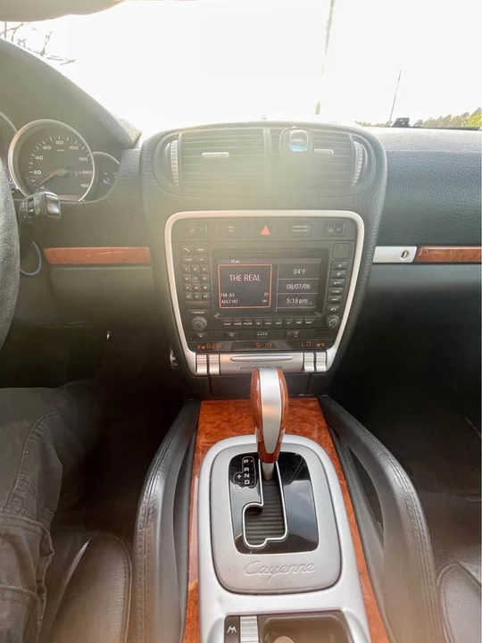 2006 Porsche 955/957 Cayenne S - Image 10 of 12