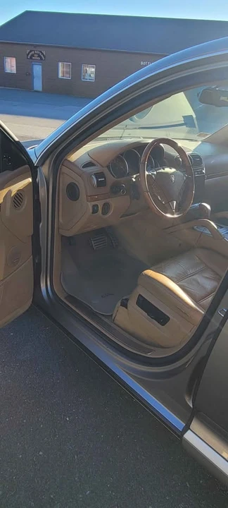 2006 Porsche 955/957 Cayenne S - Image 6 of 8