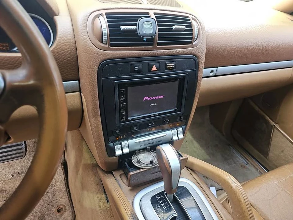 2006 Porsche 955/957 Cayenne S - Image 10 of 12