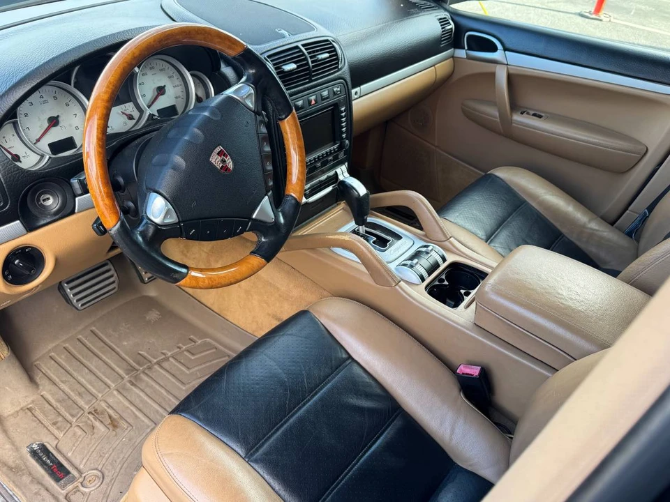 2006 Porsche 955/957 Cayenne S - Image 9 of 11