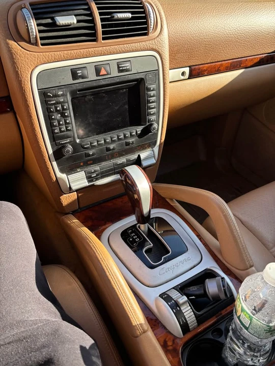 2006 Porsche 955/957 Cayenne - Image 13 of 18