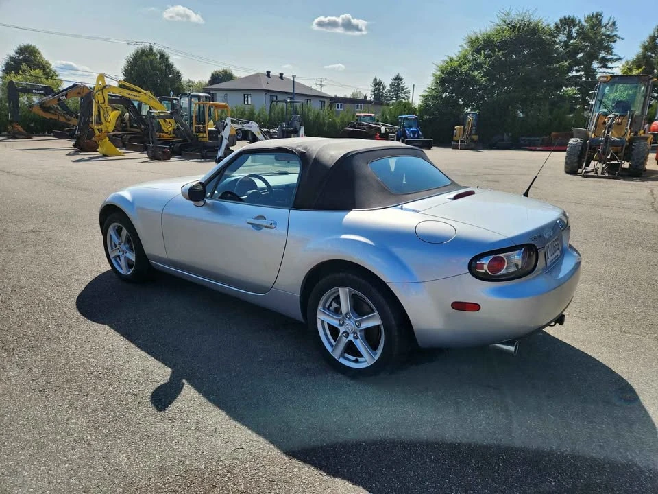 2006 Mazda NC MX-5 Miata - Image 6 of 7