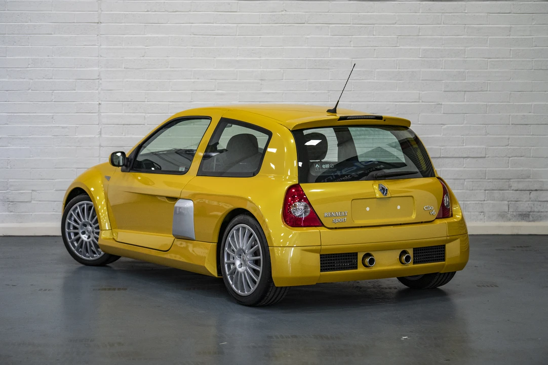 2006 Renault Clio 2nd Gen - Image 16 of 31