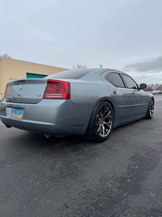 2006 Dodge Charger 6th Gen - Image 5 of 10