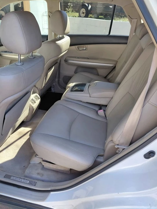 2006 Lexus RX 2nd Gen - Image 4 of 8