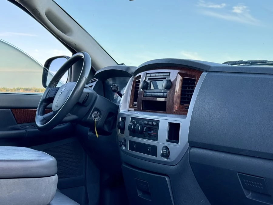 2006 Ram Heavy Duty - Image 16 of 21