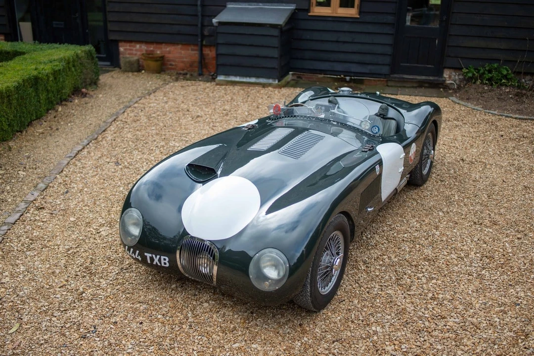 2006 Jaguar Replica - Image 15 of 30