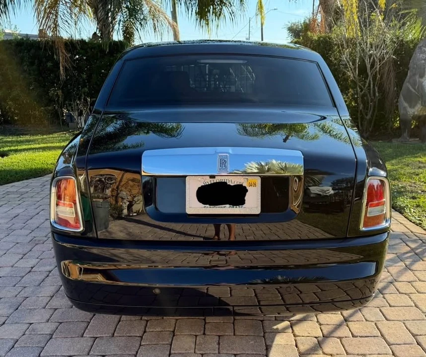 2006 Rolls-Royce Phantom VII - Image 7 of 10