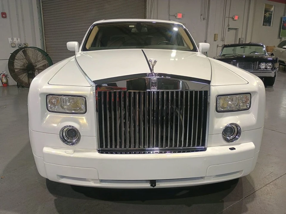 2006 Rolls-Royce Phantom VII - Image 8 of 12