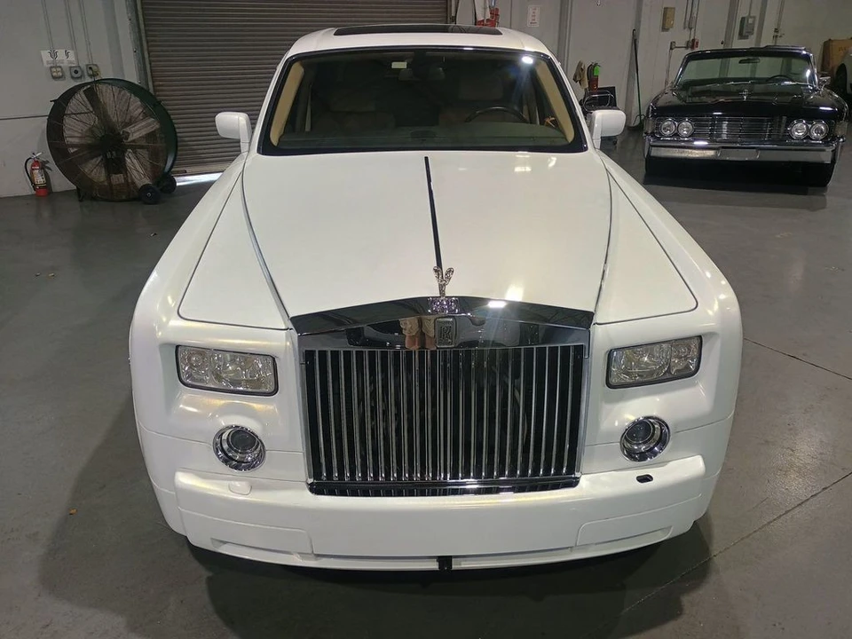 2006 Rolls-Royce Phantom VII - Image 9 of 12