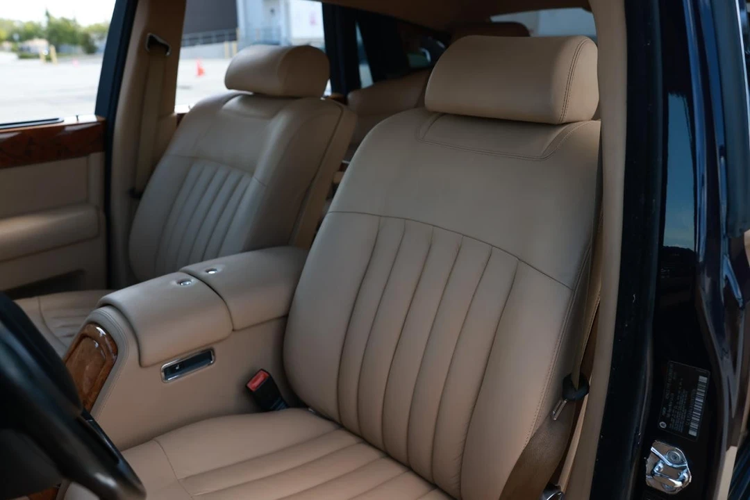 2006 Rolls-Royce Phantom VII - Image 6 of 31
