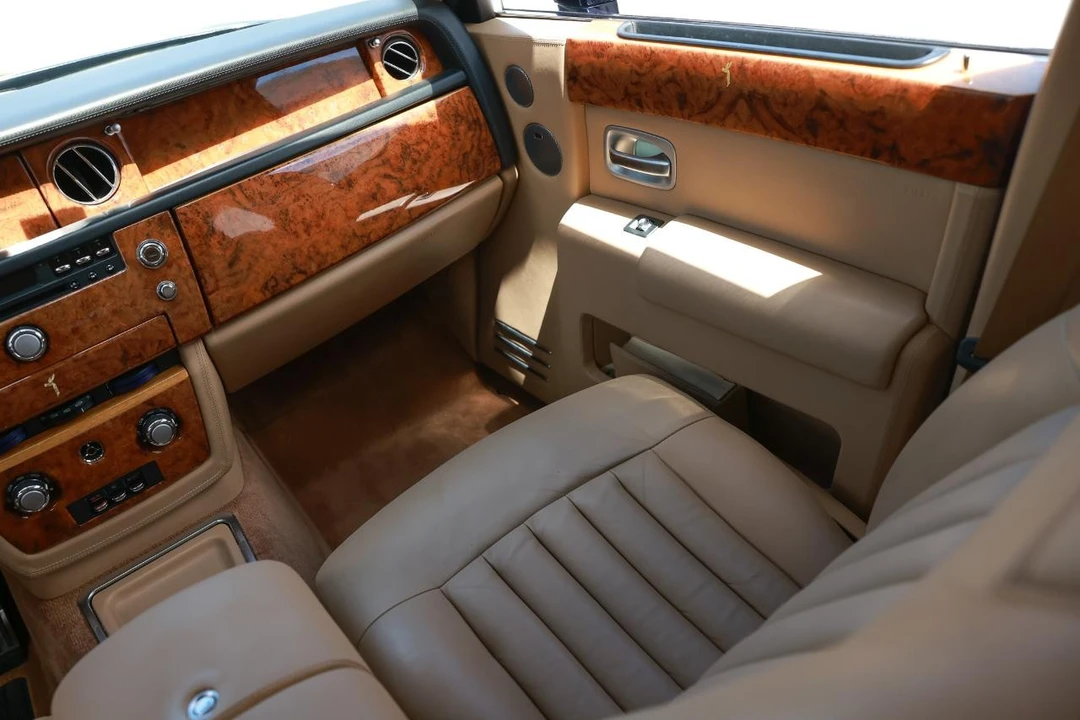 2006 Rolls-Royce Phantom VII - Image 23 of 31