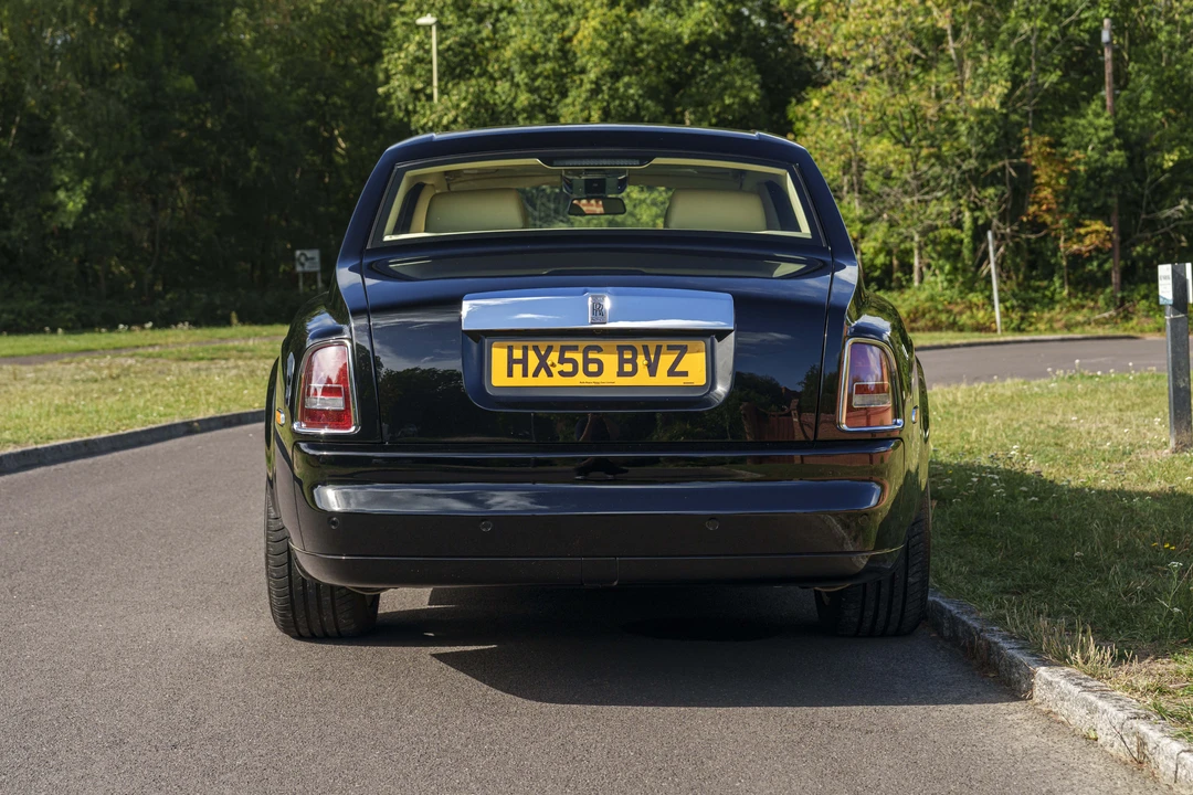 2006 Rolls-Royce Phantom VII - Image 6 of 31