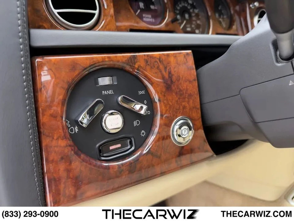 2006 Rolls-Royce Phantom - Image 27 of 31