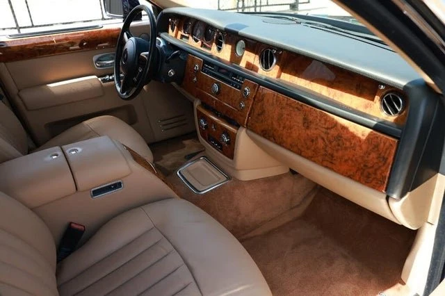 2006 Rolls-Royce Phantom VII - Image 17 of 19