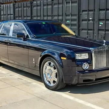 2006 Rolls-Royce Phantom Base