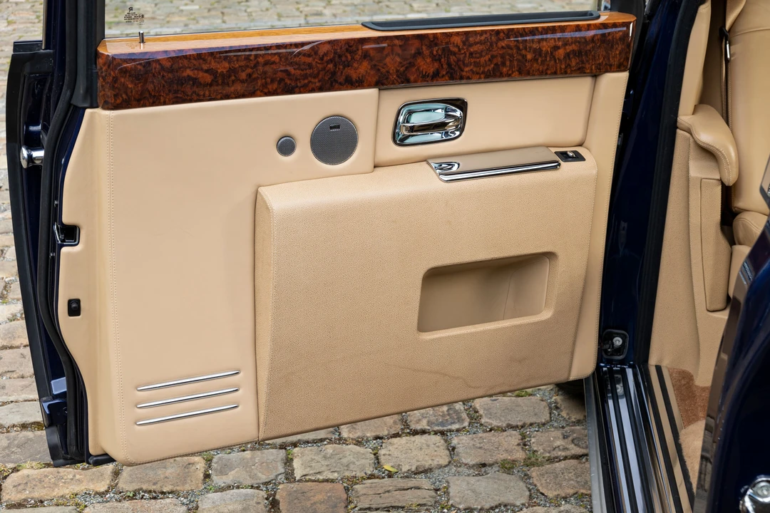 2006 Rolls-Royce Phantom VII - Image 24 of 31