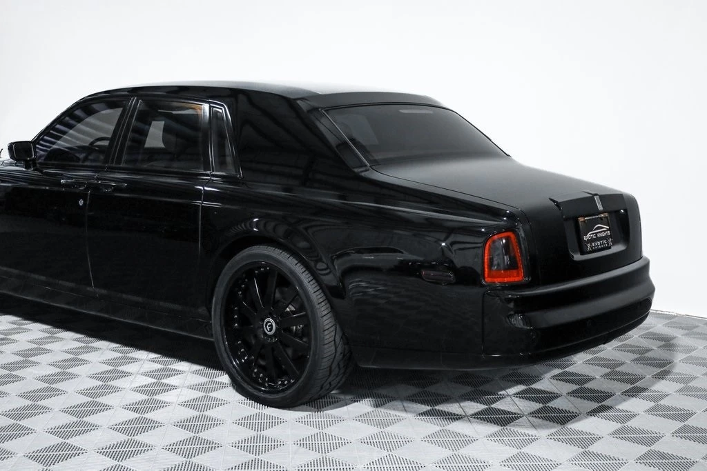 2006 Rolls-Royce Phantom VII - Image 19 of 21