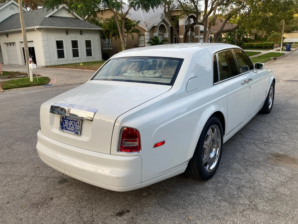2006 Rolls-Royce Phantom VII - Image 16 of 21