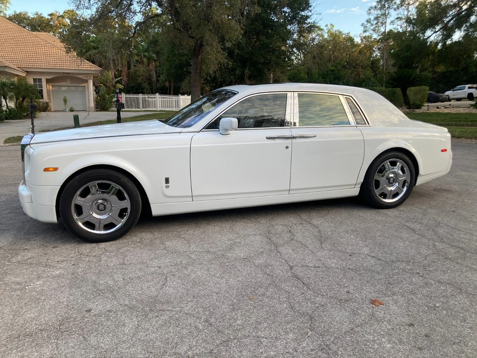 2006 Rolls-Royce Phantom VII - Image 11 of 21