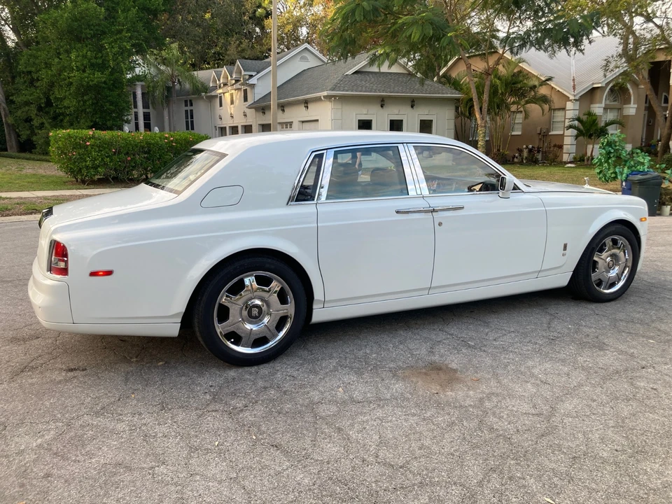 2006 Rolls-Royce Phantom VII - Image 15 of 21