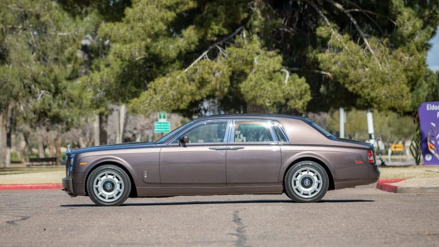 2006 Rolls-Royce Phantom VII - Image 2 of 29
