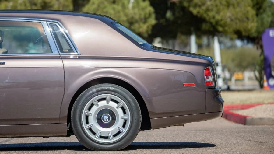 2006 Rolls-Royce Phantom VII - Image 17 of 29
