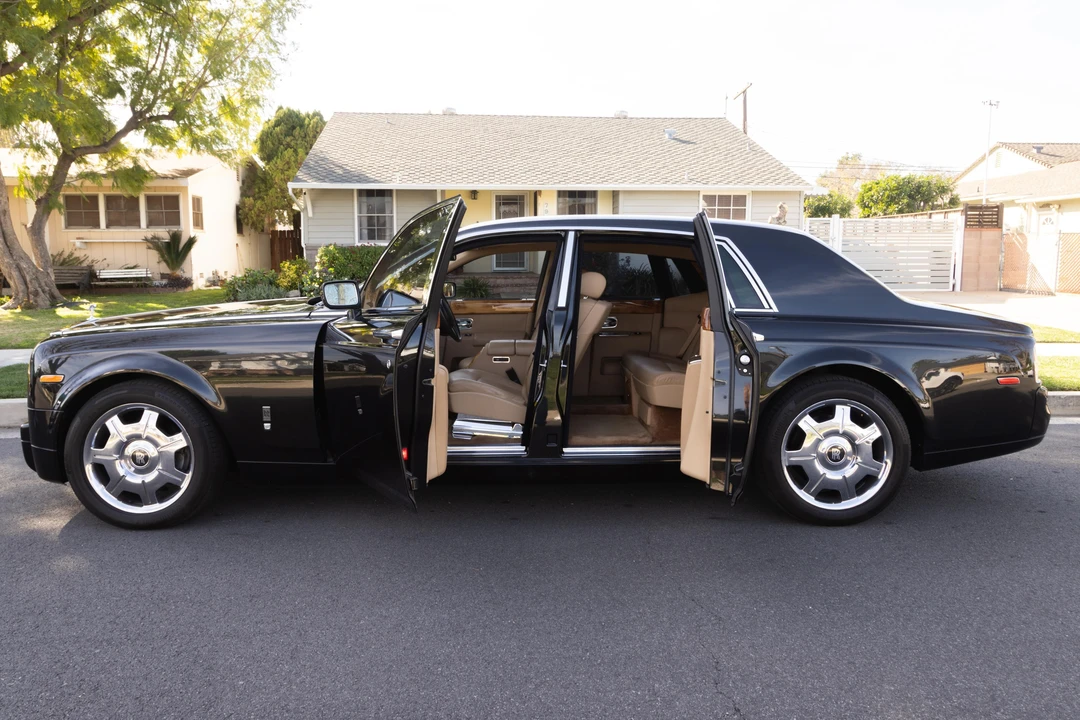 2006 Rolls-Royce Phantom VII - Image 3 of 31