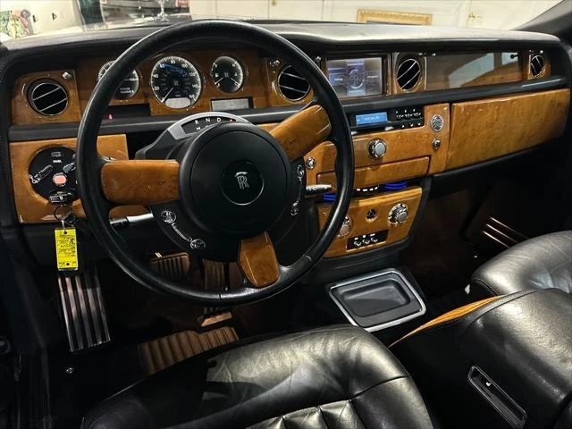 2006 Rolls-Royce Phantom VII - Image 16 of 30