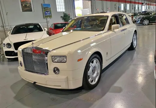 2006 Rolls-Royce Phantom Sedan