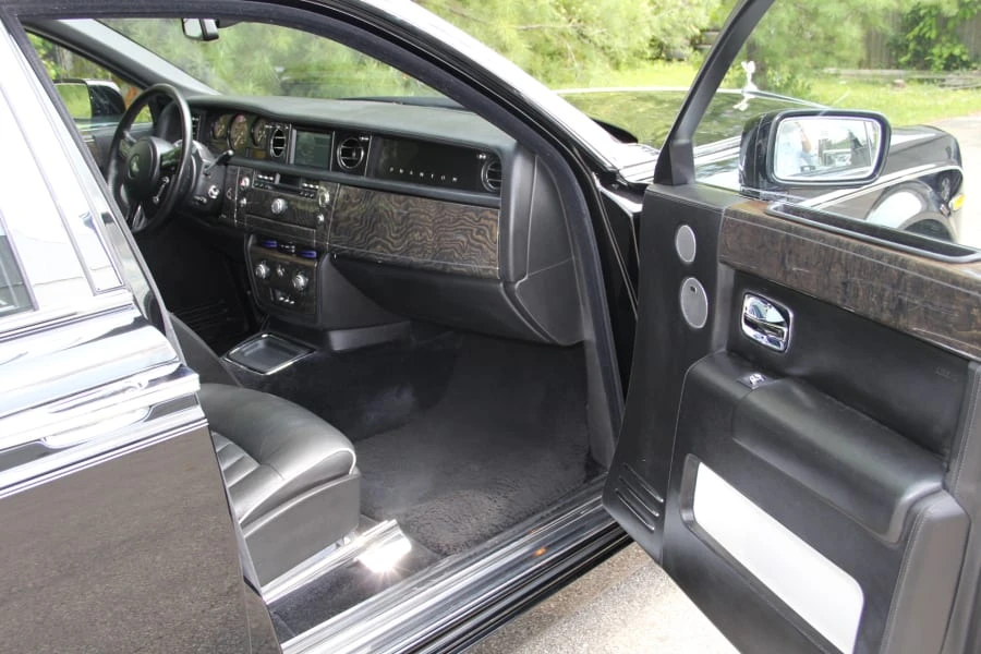 2006 Rolls-Royce Phantom VII - Image 6 of 12