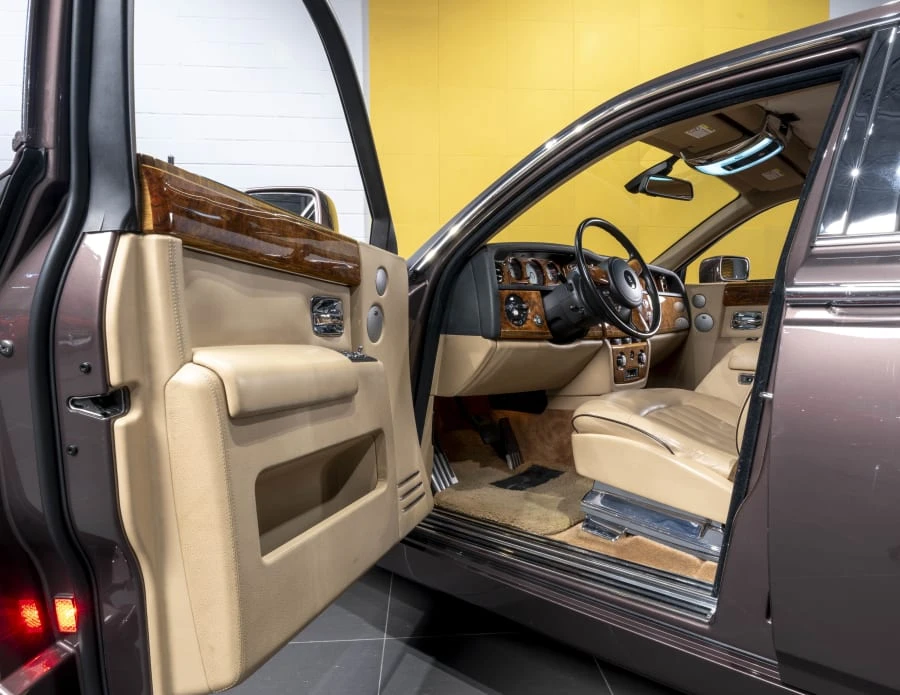 2006 Rolls-Royce Phantom VII - Image 24 of 31