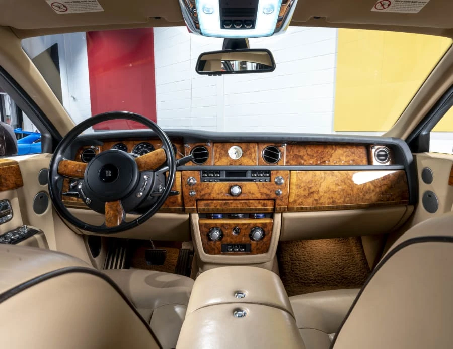 2006 Rolls-Royce Phantom VII - Image 25 of 31