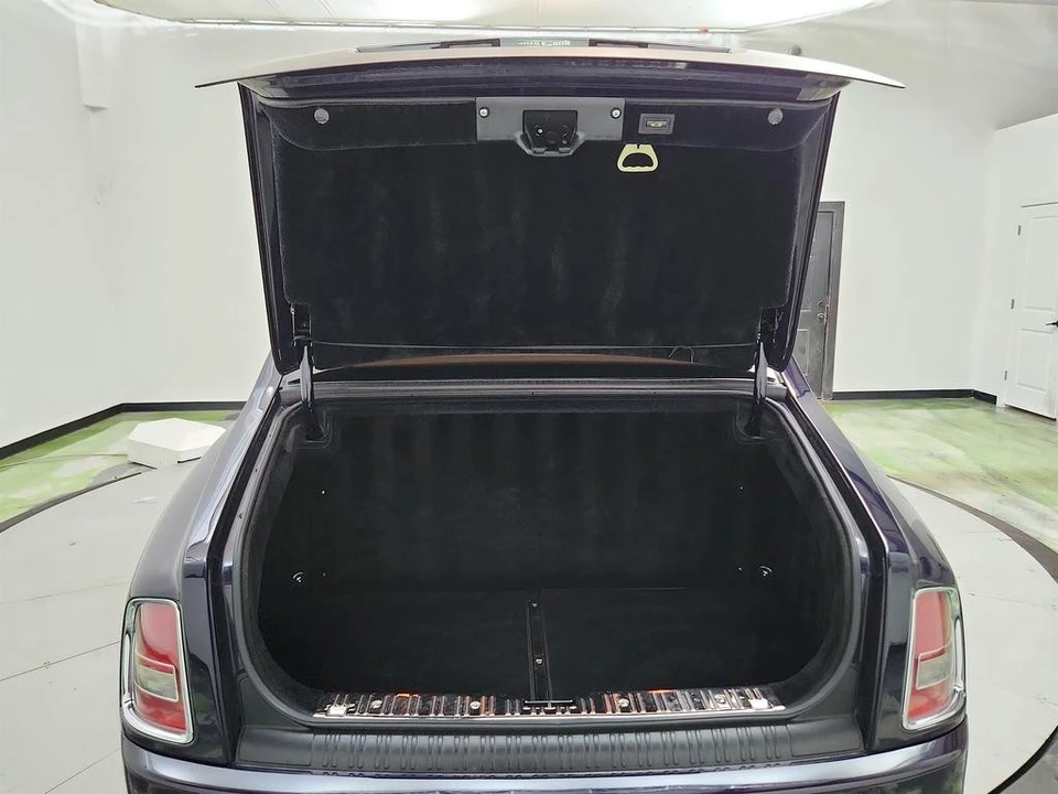 2006 Rolls-Royce Phantom VII - Image 29 of 31