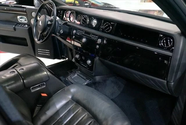 2006 Rolls-Royce Phantom VII - Image 12 of 21