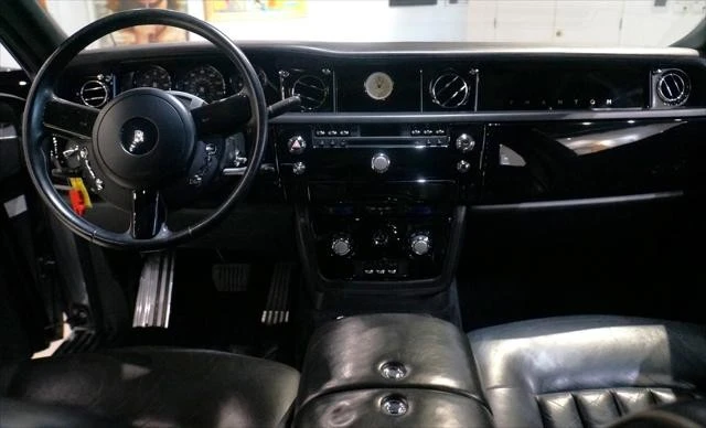 2006 Rolls-Royce Phantom VII - Image 11 of 21