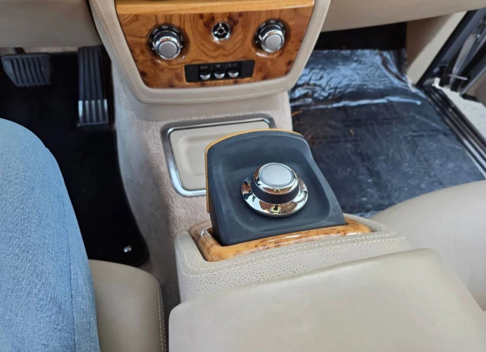 2006 Rolls-Royce Phantom VII - Image 19 of 21
