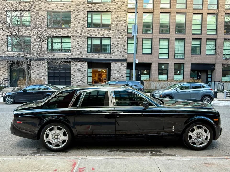 2006 Rolls-Royce Phantom VII - Image 6 of 17
