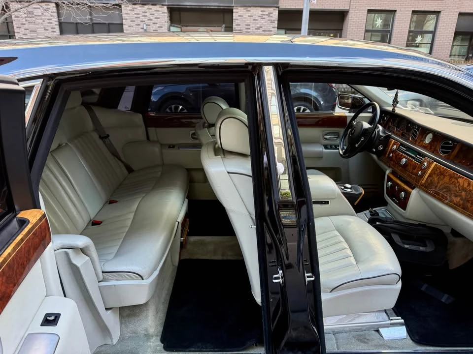 2006 Rolls-Royce Phantom VII - Image 11 of 17