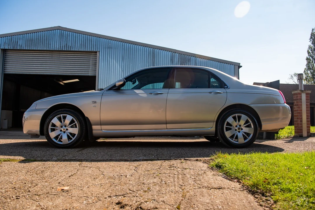 2006 Rover - Image 10 of 30