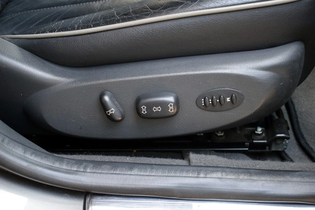 2006 Rover - Image 28 of 30