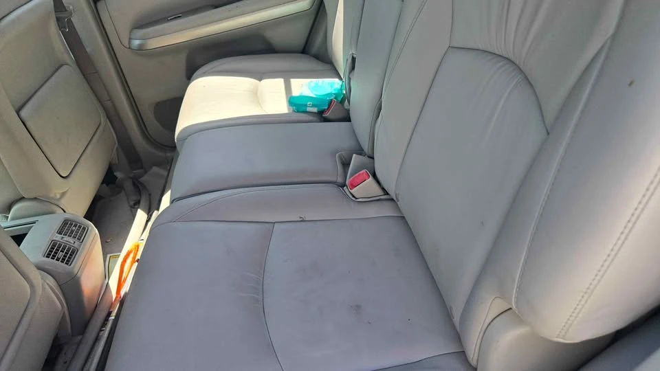 2006 Lexus RX 2nd Gen - Image 4 of 10